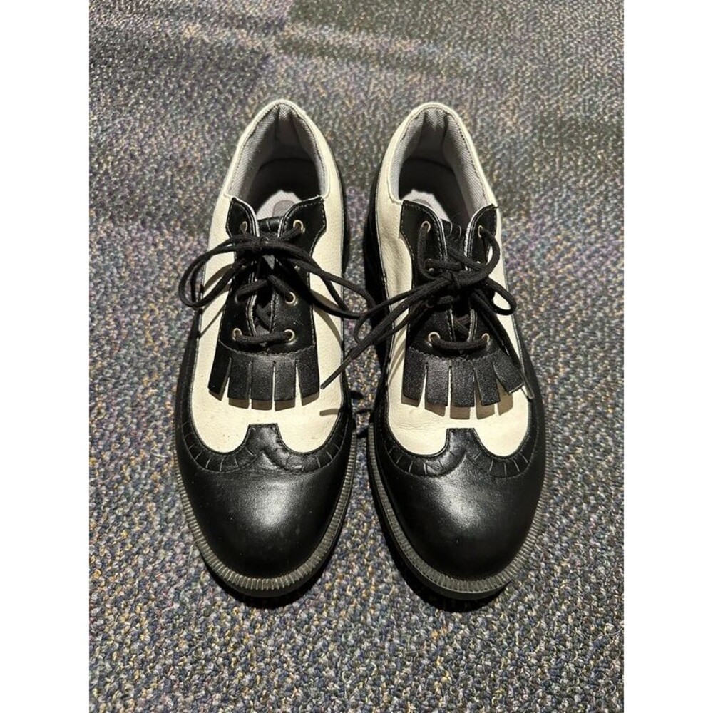 vintage Adidas saddle-style golf shoes